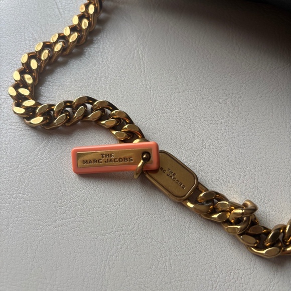 Marc Jacobs The Status Leather Crossbody Bag - Picture 7 of 10